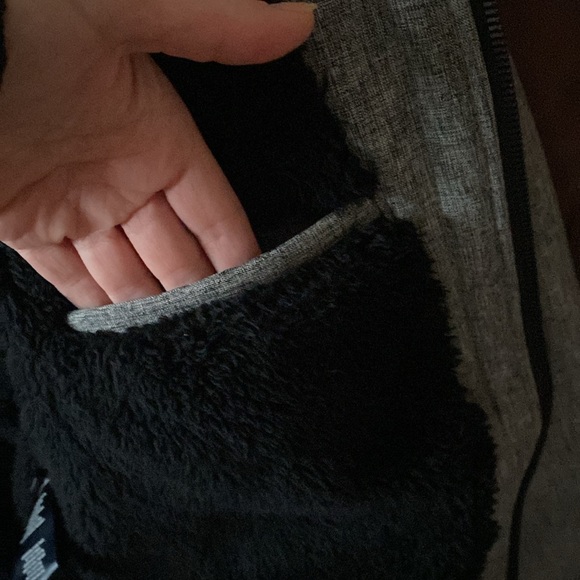 Tommy Hilfiger Gray Performance Jacket - Picture 10 of 10